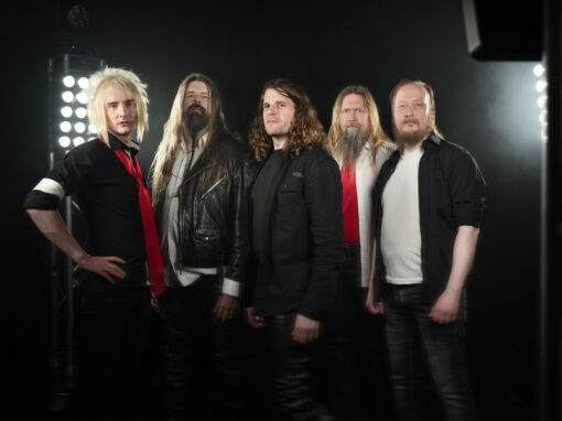 METAL DE FACTO